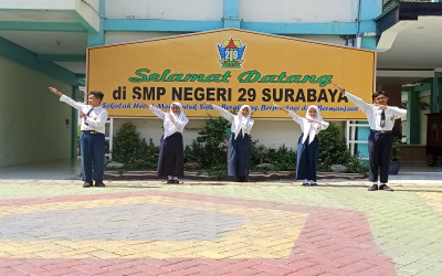 SMPN 29 SURABAYA LAUNCHING JARGON